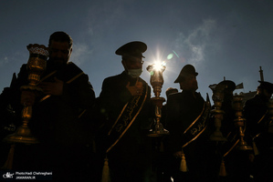 دسته عزاداری خادمان حرم کریمه اهل بیت (ع) در روز شهادت حضرت زهرا (س)‎‎