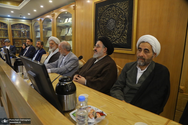 دومین روز سفر محمدرضا عارف به قم
