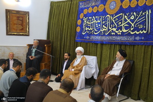 مراسم عمامه گذاری طلاب روز ولادت پیامبر اکرم (ص) و امام جعفر صادق (ع) در بیوت مراجع