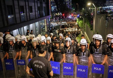 تلگرام، یوتوب، واتساپ، اینستاگرام و فیس بوک در ترکیه فیلتر شدند + عکس