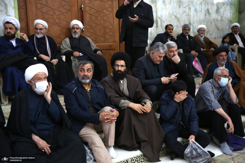 مراسم بیست‌و‌نهمین سالگرد ارتحال حاج سید احمد خمینی و بزرگداشت آیت‌الله بجنوردی در حرم امام