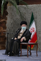 دیدار جمعی از پیشکسوتان و فرماندهان دفاع مقدس با رهبر معظم انقلاب