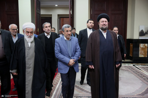 حضور محمود احمدی نژاد در حرم مطهر امام خمینی (س)