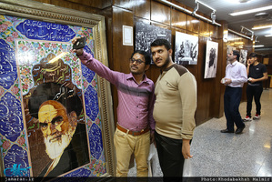 بازدید جمعی از دانشجویان زبان فارسی از کشورهای هند، پاکستان ،عراق ، سودان،مالزی از بیت امام در جماران