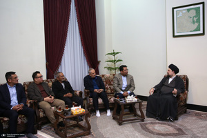 دیدار جمعی از اساتید ودانشجویان کشور تایلند با سید حسن خمینی