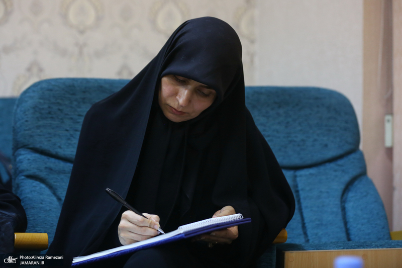 مراسم بزرگداشت بزرگان انجمن زنان ایران