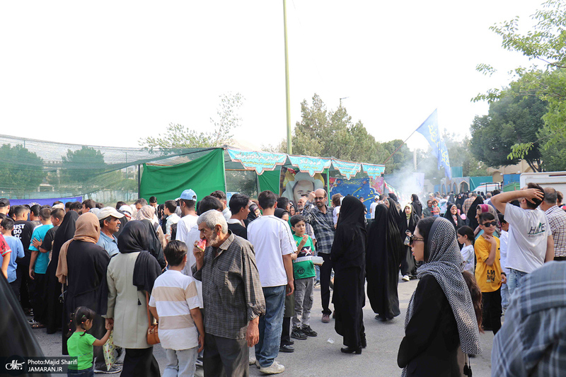 جشن بزرگ غدیر در جوار بیت تاریخی حضرت امام (س) در شهرستان خمین