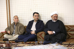 دیدار رئیس و جمعی از معاونان و مدیران مؤسسه تنظیم و نشر آثار امام خمینی(س) با نماینده مقام معظم رهبری در عراق