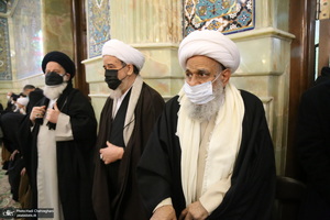 حضور مراجع و علما در مسجد امام حسن عسکری(ع) در پی ارتحال آیت الله العظمی صافی(ره)