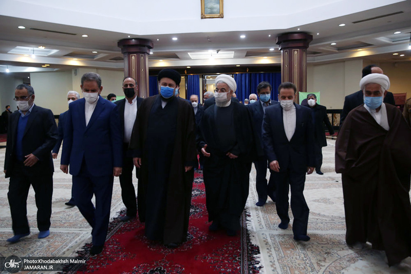 تجدید میثاق رئیس جمهور و اعضای هیأت دولت با آرمان‌های حضرت امام(س)