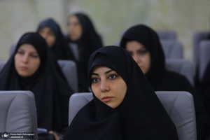 پنجمین محفل ادبی پروانه ها در مجتمع فرهنگی هنری یادگار امام (ره) قم