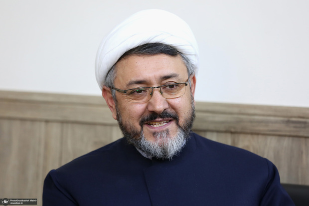 نوجوان نسل کے ساتھ ہمارے رابطے اور تعامل کا انداز جدید، نیا، تعاملی اور قائل کرنے والا ہونا چاہیے