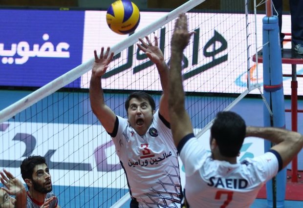 باخت پیکان برابر شهرداری تبریز در هفته نخست لیگ برتر والیبال