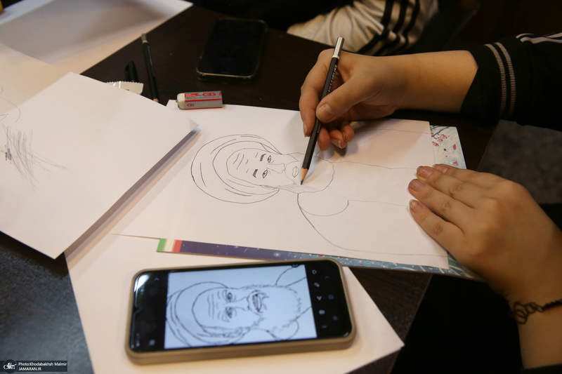 ورکشاپ هنر ی دانش آموزان هنرستان یادگار امام در حسینیه جماران