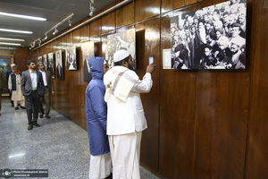 محفل انس با قرآن کریم در حسینیه جماران