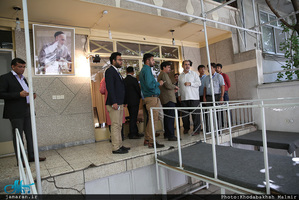 بازدید جمعی از خبرنگاران کشور هند از بیت امام خمینی (س) در جماران