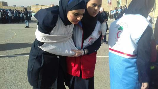 مانور آمادگی در برابر زلزله در مدارس البرز برگزار شد