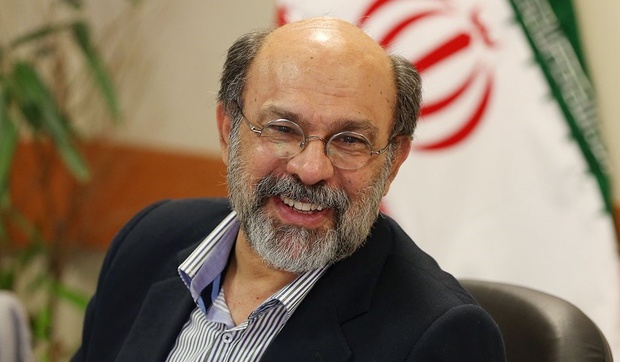 آیت‌الله هاشمی رفسنجانی (ره) همواره با حضور فعال و جدی خود از اعتبار دانشگاه آزاد اسلامی حمایت می‌کردند