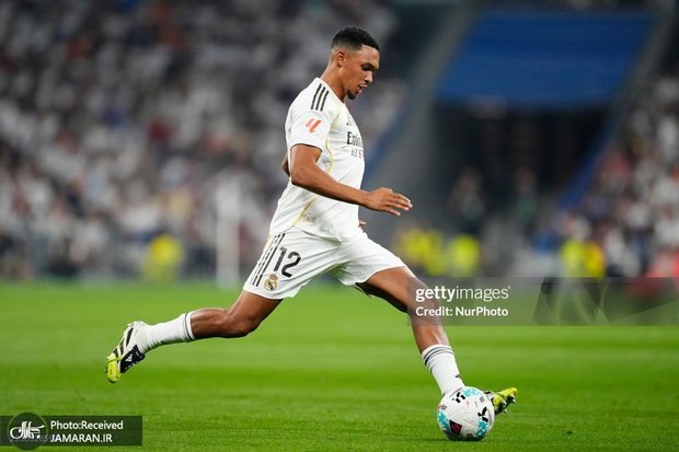 خانه نشینی آرنولد تا پایان سال؟