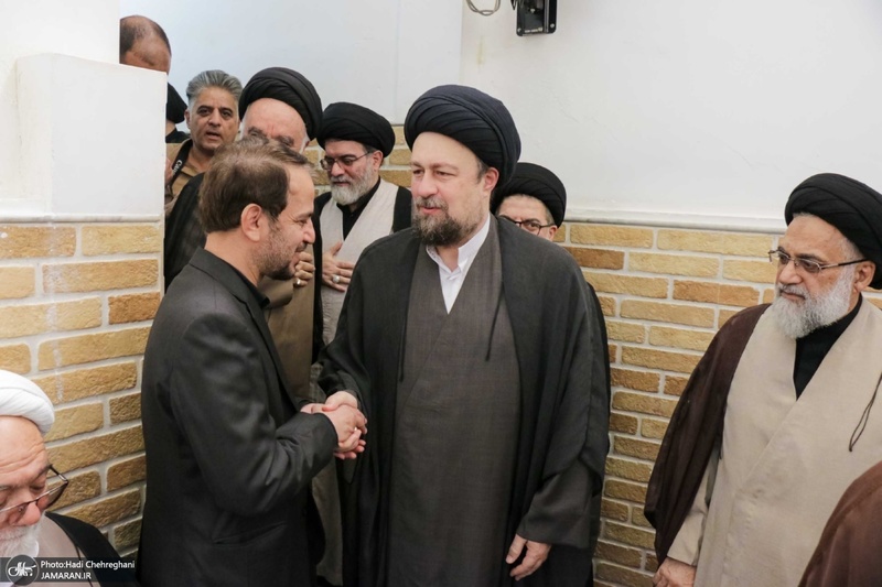 حضور آیت الله سید حسن خمینی در مراسم وداع با آیت الله العظمی شبری زنجانی (ره)