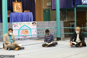 محفل انس با قرآن دانش آموزی در حسینیه جماران