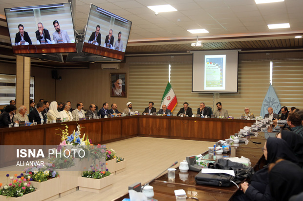 ضرورت توجه به توسعه کشاورزی ارگانیک و مرسوم