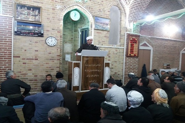 مسوولان بر روند قاچاق چوب در منطقه نظارت بیشتری کنند