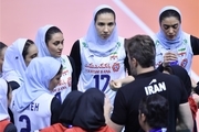 سرمربی خارجی والیبال زنان به ایران آمد+ عکس