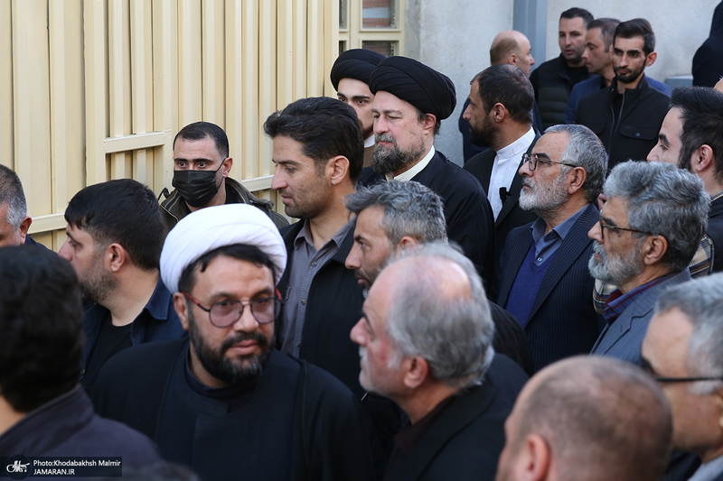 مراسم تشییع آیت الله سید مهدی امام جمارانی (ره) از حسنیه جماران-2