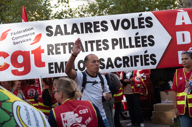  بازداشت ۶۷۵ نفر در اعتراضات فرانسه