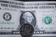 دلار آمریکا به پایین ترین سطح خود در یکسال گذشته رسید