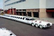 درازترین خودروی دنیا با ۳۰.۵ متر طول بازسازی شد+ تصاویر