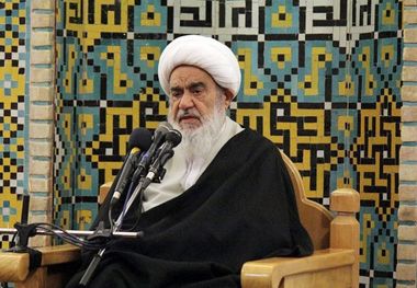 آیت الله مظاهری: حفظ میراث فرهنگی اصفهان الویت دارد