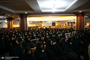 همایش خادمین افتخاری آستان مقدس حضرت امام خمینی(س) با حضور خانم دکتر فاطمه طباطیایی