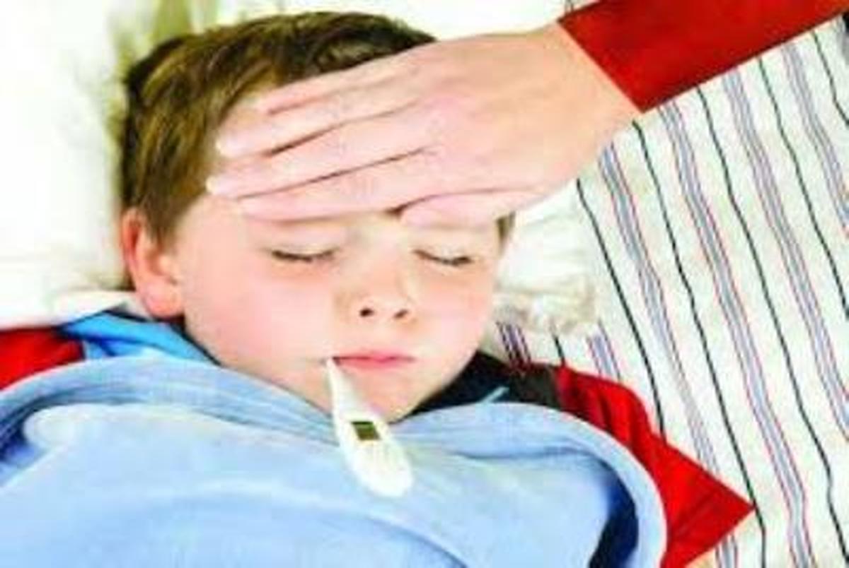 رعایت نکات تغذیه ای برای پایین آوردن تب در کودکان