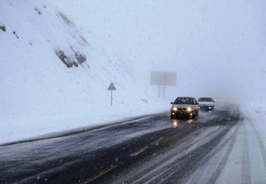 کولاک شدید 2 جاده اصلی را در استان زنجان بست