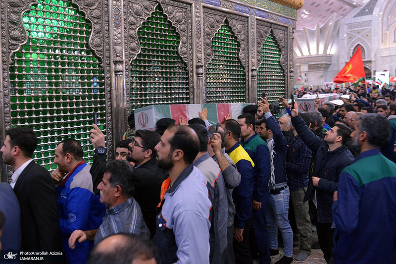 اجتماع بزرگ کارگران به مناسبت سالگرد شهادت حاج قاسم سلیمانی در حرم امام خمینی (س)