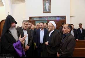 دیدار یونسی با رهبران اقلیت های مذهبی در ارومیه