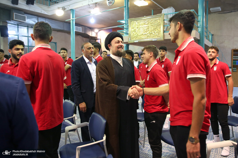 دیدار اعضای تیم ملی فوتبال نوجوانان ایران با سید حسن خمینی