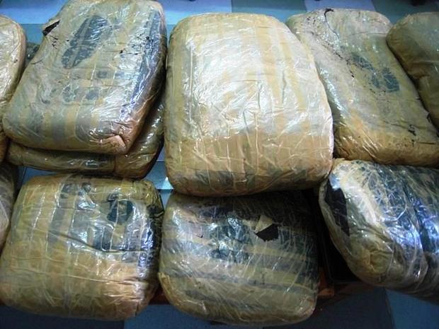 انهدام 2 باند قاچاقچی با تعقیب و گریز در نوشهر