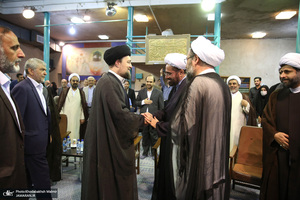 آیین رونمایی از نسخه جدید نرم افزار مجموعه آثار امام خمینی(ره) در حسینیه جماران