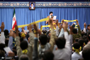 دیدار هزاران نفر از دانشجویان و دانش‌آموزان با رهبر معظم انقلاب