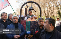 تشییع پیکر آیت‌الله مستجابی در اصفهان (10)
