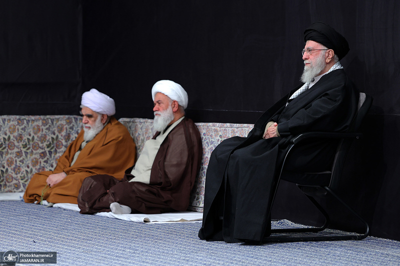 اولین شب مراسم عزاداری حضرت فاطمه‌زهرا (س) در حسینیه امام خمینی