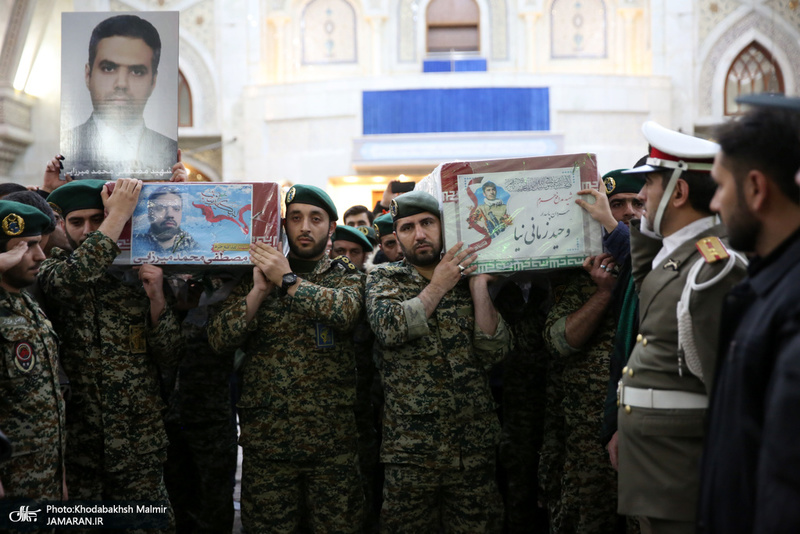 وداع با پیکر مطهر دو شهید مقاومت در حرم مطهر امام خمینی (س)