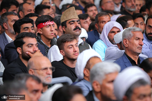 دیدار هزاران نفر از مردم سیستان و بلوچستان و خراسان جنوبی با رهبر انقلاب