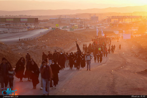 زائران پیاده حضرت علی ابن موسی الرضا(ع)