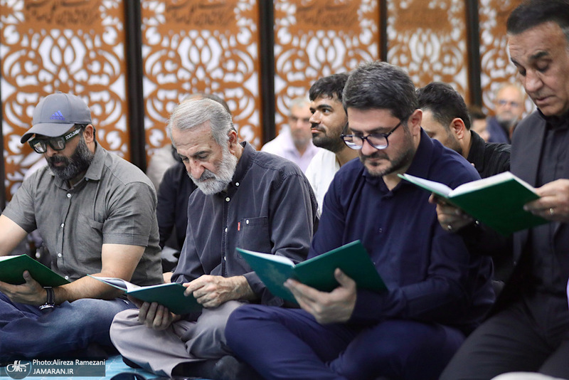 مراسم ختم مرحوم اکبر عبدی در مسجد بلال صدا و سیما