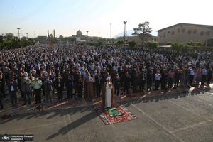 نماز عید سعید فطر در حرم عبدالعظیم حسنی(ع)