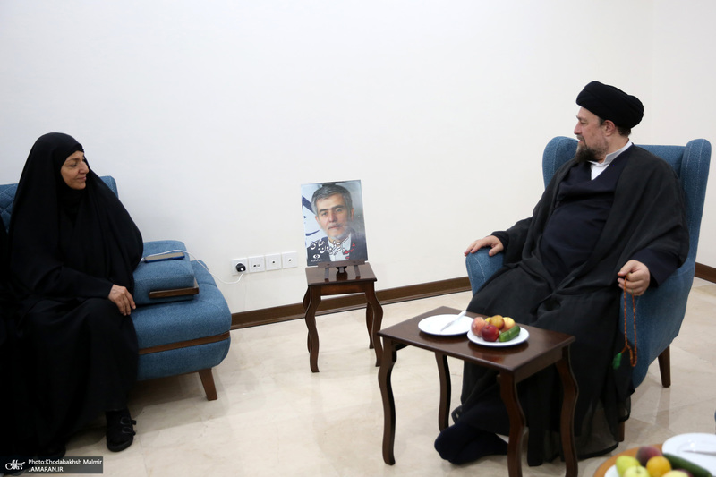 حضور سید حسن خمینی در منزل شهید دکتر فریدون  عباسی